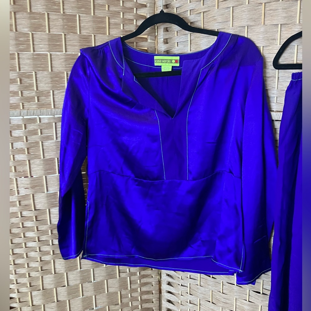 100% Silk Casa Verde Royal Purple Two-Piece Set - Picture 3 of 8